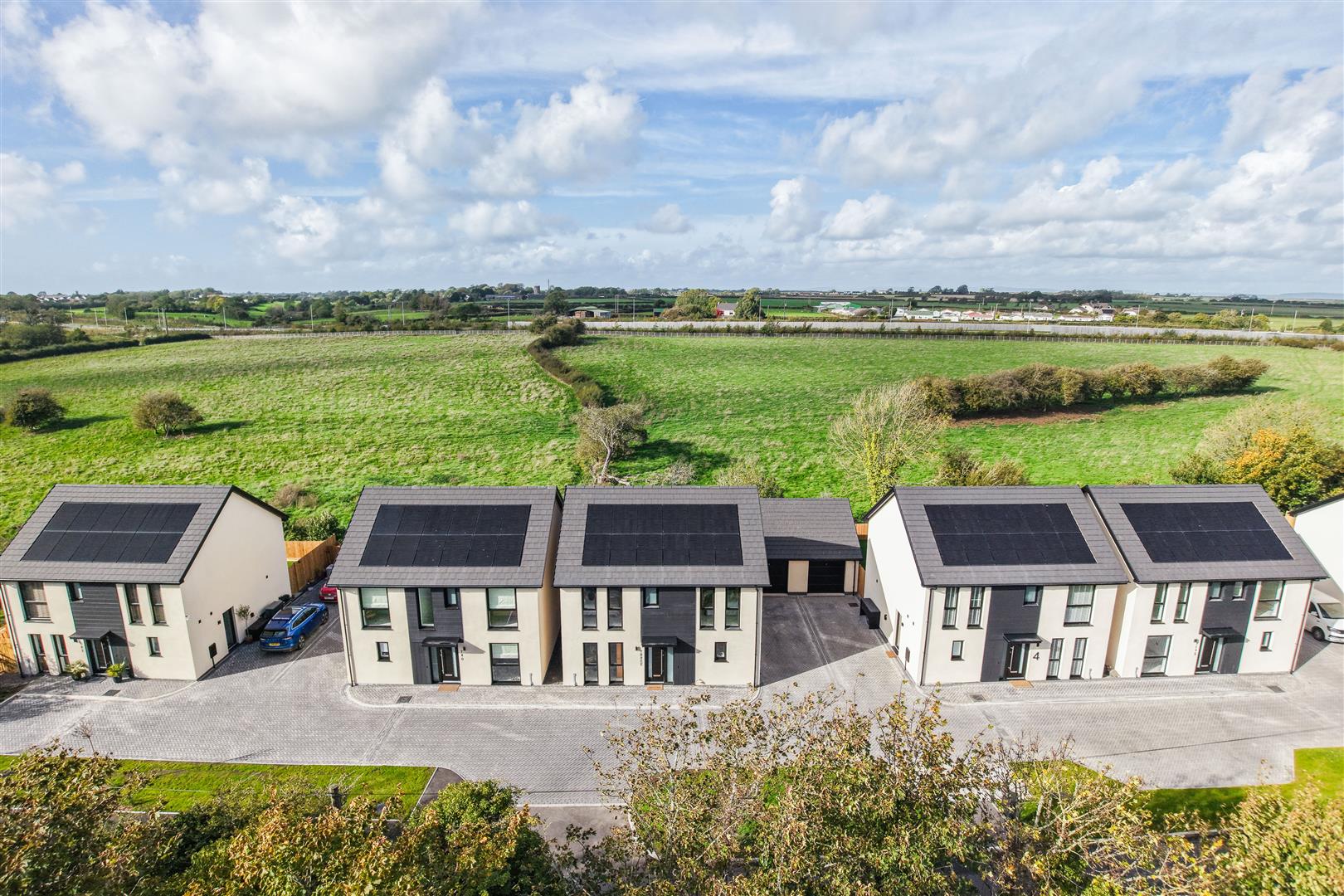 3 Gerddi'r Hen Fragdy, Nr Llantwit Major, Vale of Glamorgan, CF61 2AA